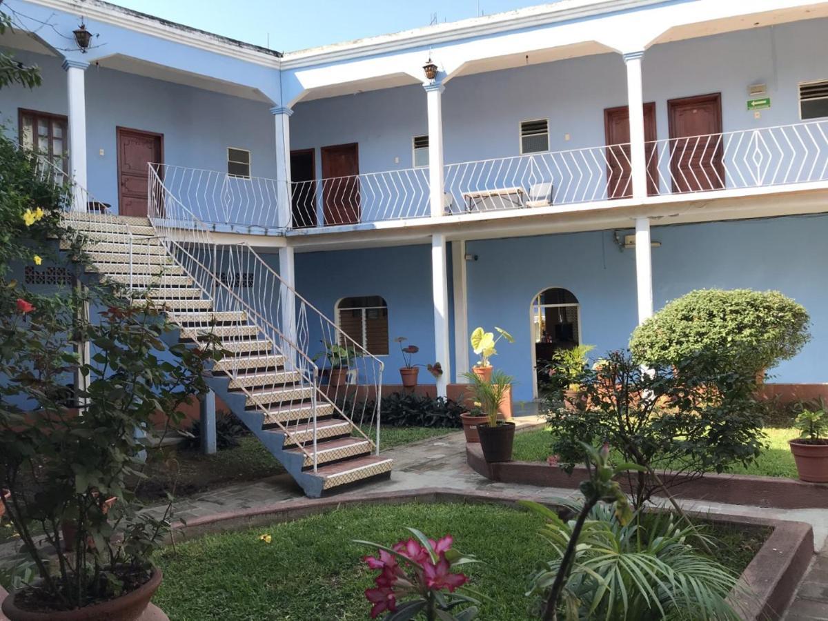 Hotel Izala San Pedro Pochutla Exterior foto